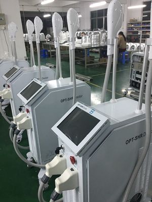 Technologie de l'OPT SHR de dispositif d'épilation de chargement initial de thérapie de peau d'ODM 4000W