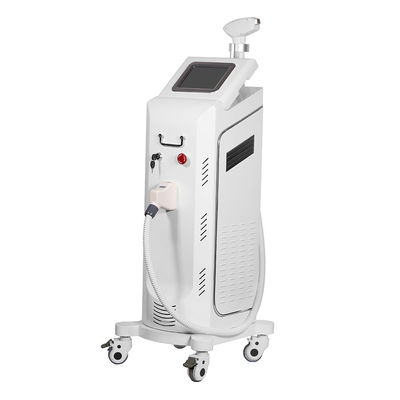 600 machine d'épilation de laser de diode du watt 810nm pour le salon de beauté